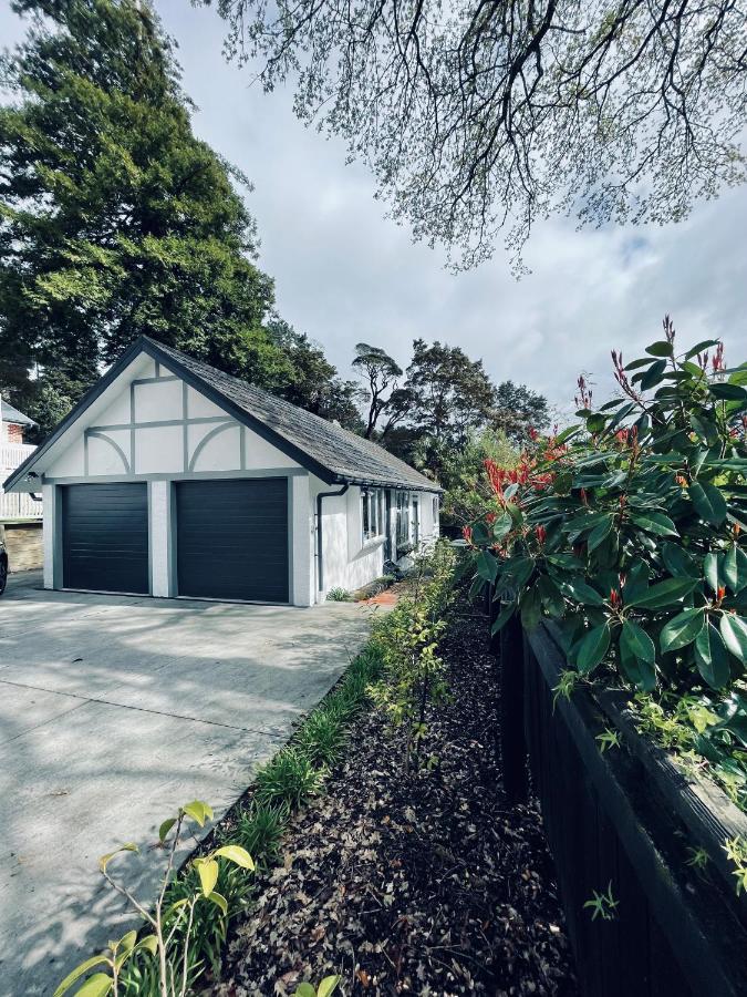 Experience Heritage, Live Modern Upper Hutt Eksteriør billede